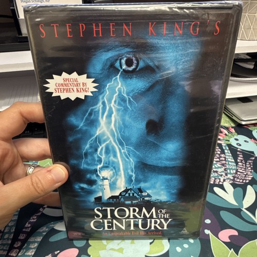 Stephen king storm the - stephen, of
